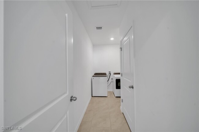 Building Photo - 17226 Monte Isola Wy