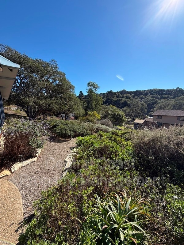 Building Photo - 17959 Berta Canyon Rd