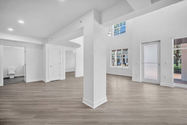 Building Photo - 4515 Main St