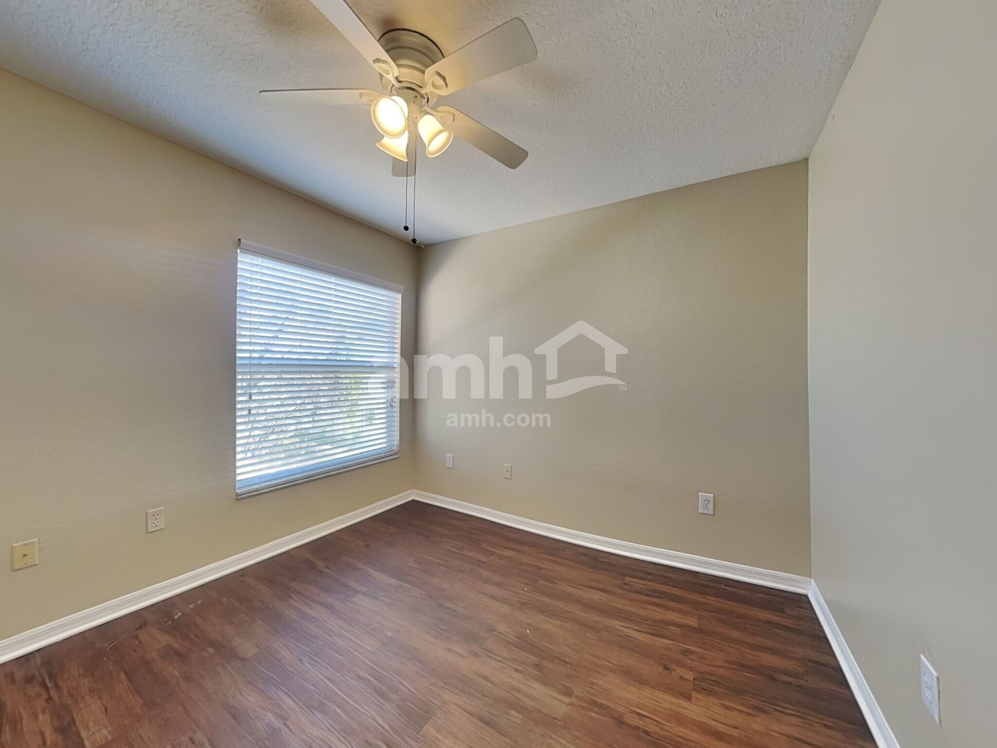 Building Photo - 24801 Black Creek Ct