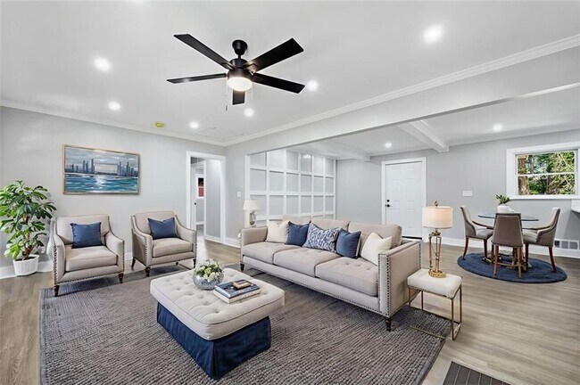 Building Photo - 1905 Fort Valley Dr SW