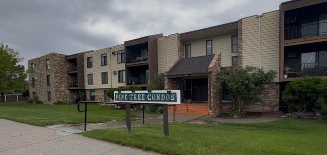 Primary Photo - 2 Bedroom 1 Bathroom Condo