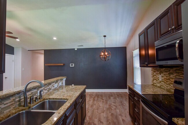 Building Photo - 1514 Snowbird Ct