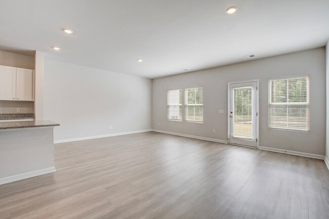 Building Photo - 4105 Quincy Adams Ln