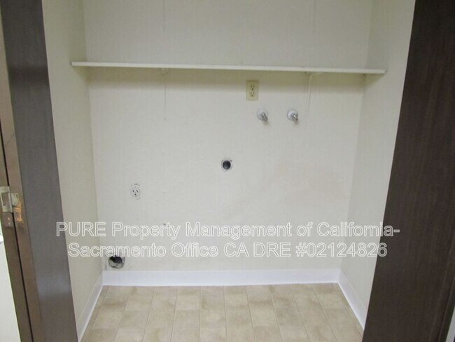 Building Photo - 5541 Aspenwood Ct