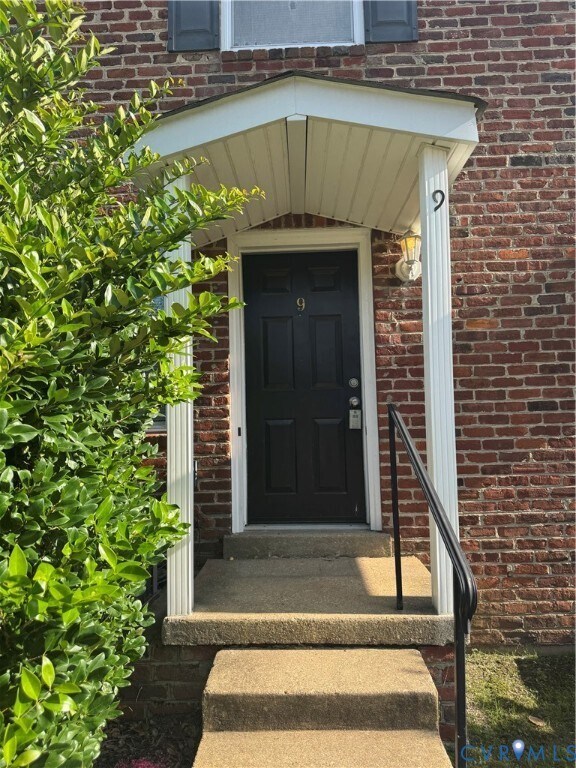 Building Photo - 3517 Briel St