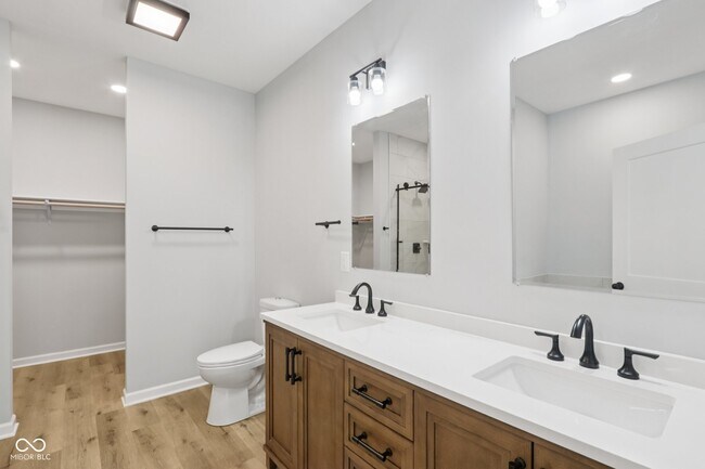 Building Photo - 8355 Fieldfare Way