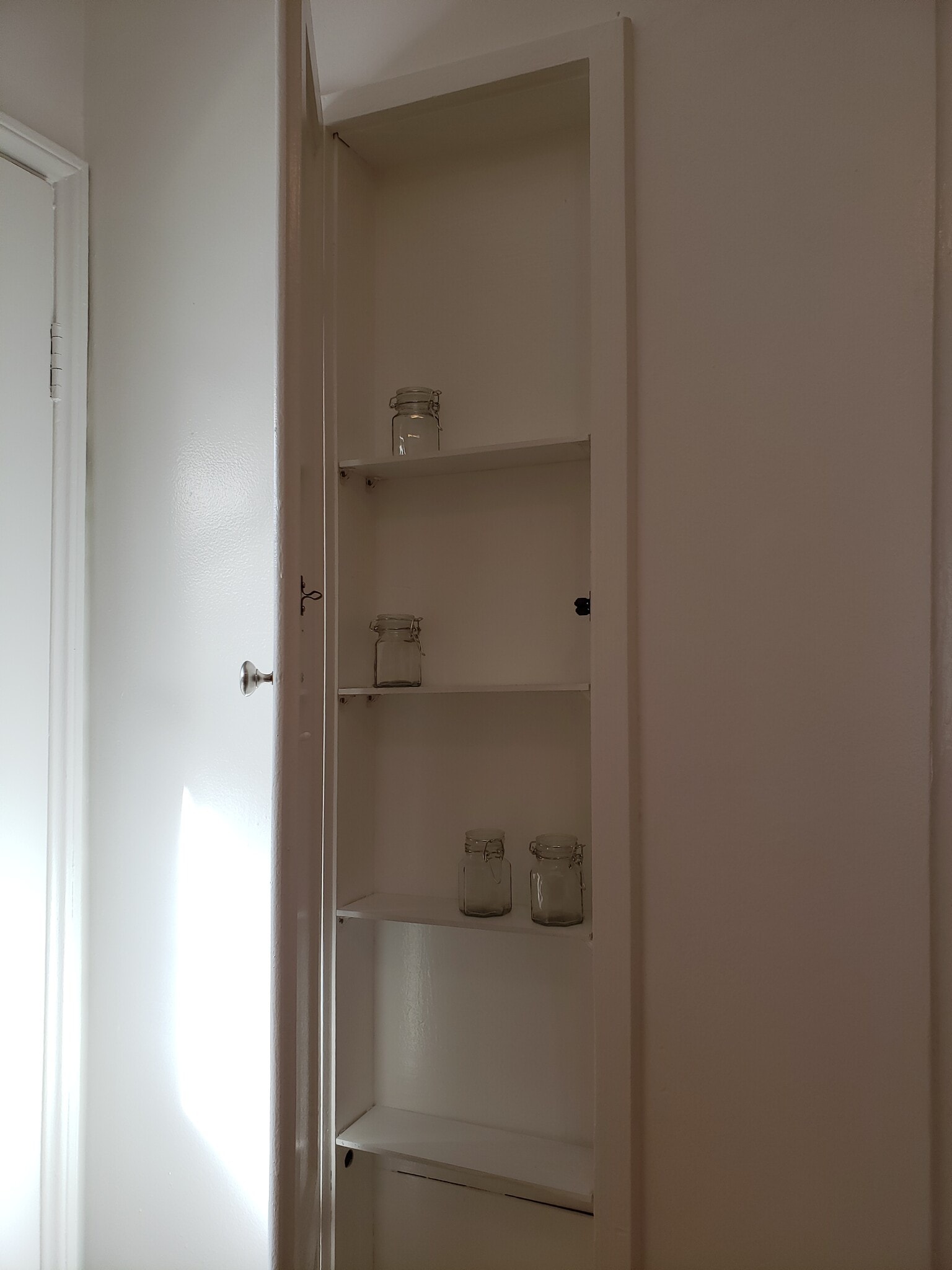 Spice Rack - 305 N Palm Ave