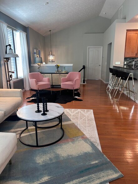 Building Photo - 8417 Codesa Way