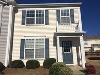 Building Photo - North Raleigh Location! End-Unit Townhouse...