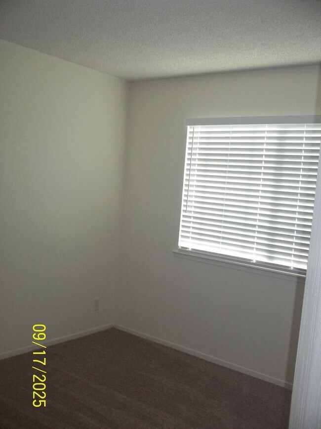 Building Photo - Wonderful Citrus Heights home