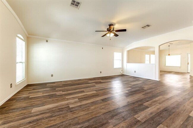 Building Photo - 3681 Spring Canyon Trail