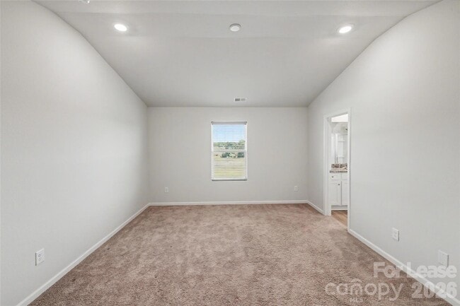 Building Photo - 318 Aniston Ln