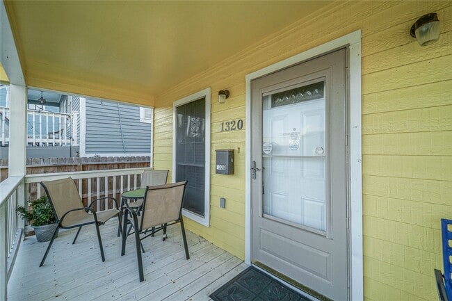 Building Photo - 1320 Avenue L