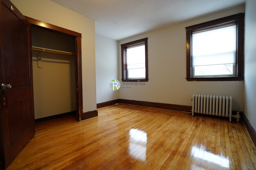 Building Photo - 90 Cypress St