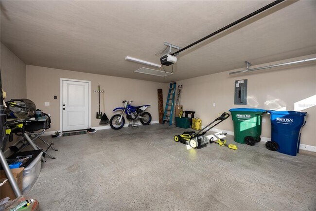 Building Photo - 24328 SW 17th Ln