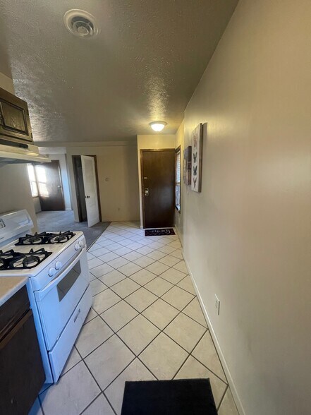 Kitchen - 355-2 11th St
