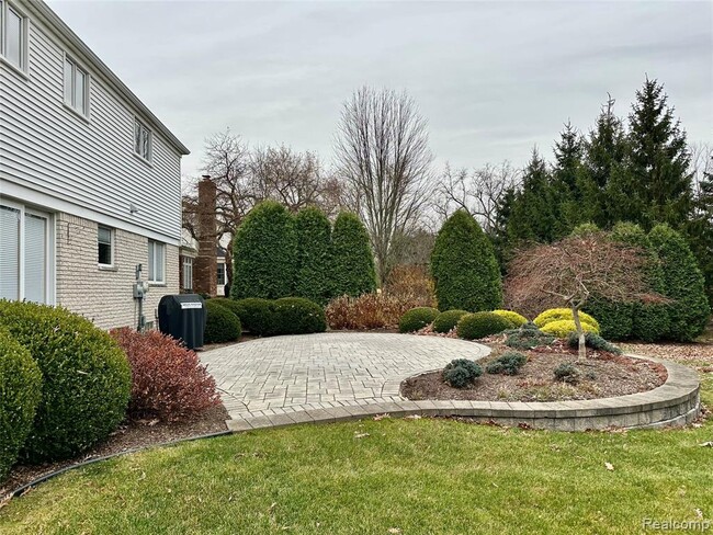 Building Photo - 4213 Wentworth Dr