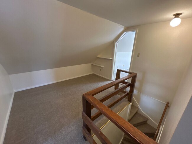 Building Photo - 116