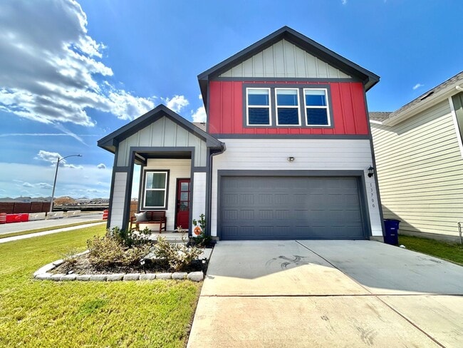 Primary Photo - Modern 3/BR 2.5/BA Home with Porch, Deck &...