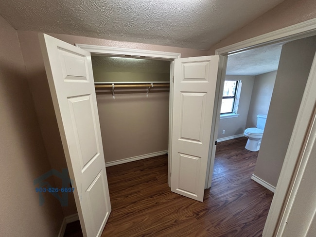 Building Photo - 2417 Co Rd 3778