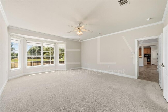 Building Photo - 808 Armstrong Dr