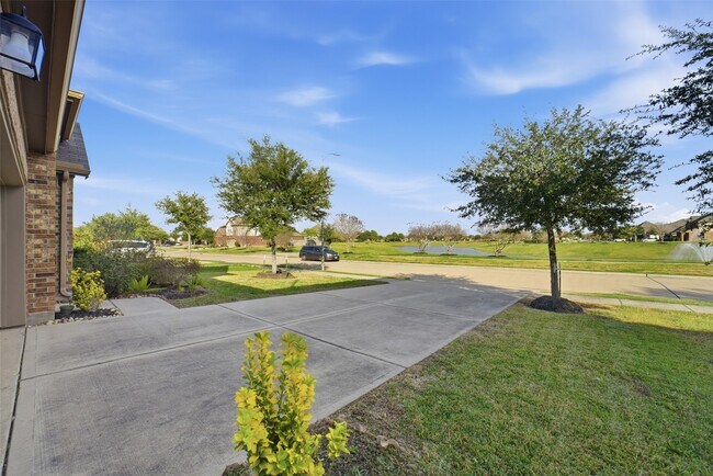 Building Photo - 8123 Cheyenne Hills Trail