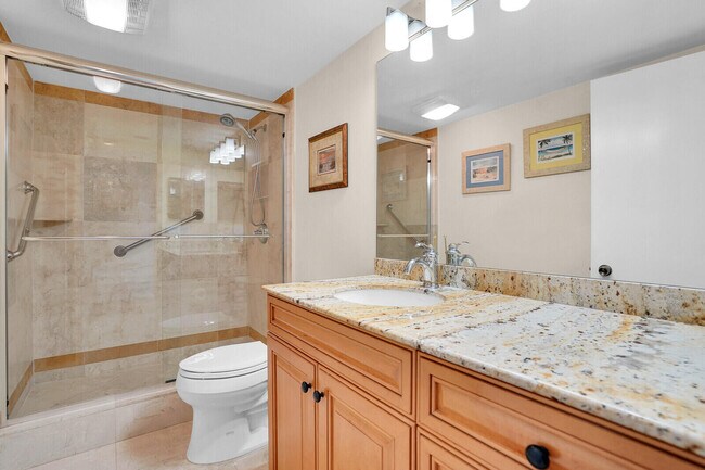 Building Photo - 4101 N Ocean Blvd