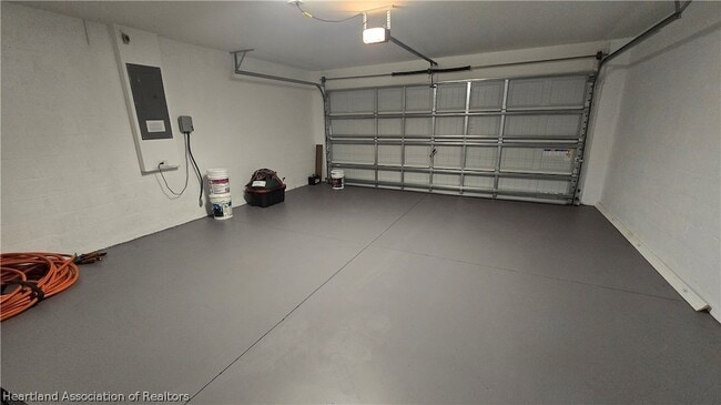 Building Photo - 4720 San Lorenzo Dr