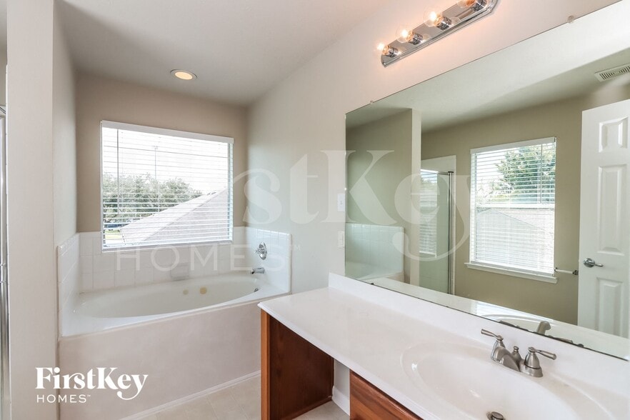 Building Photo - 7811 Brookfield St