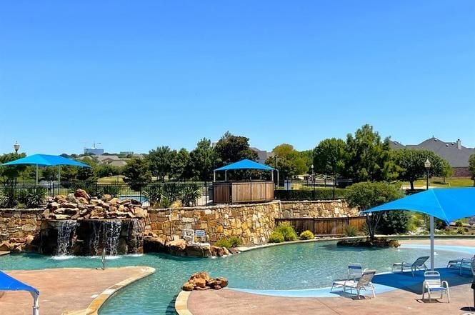 Building Photo - 4077 Truman Dr