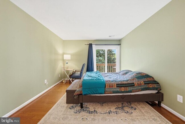Building Photo - 6204 Redins Dr