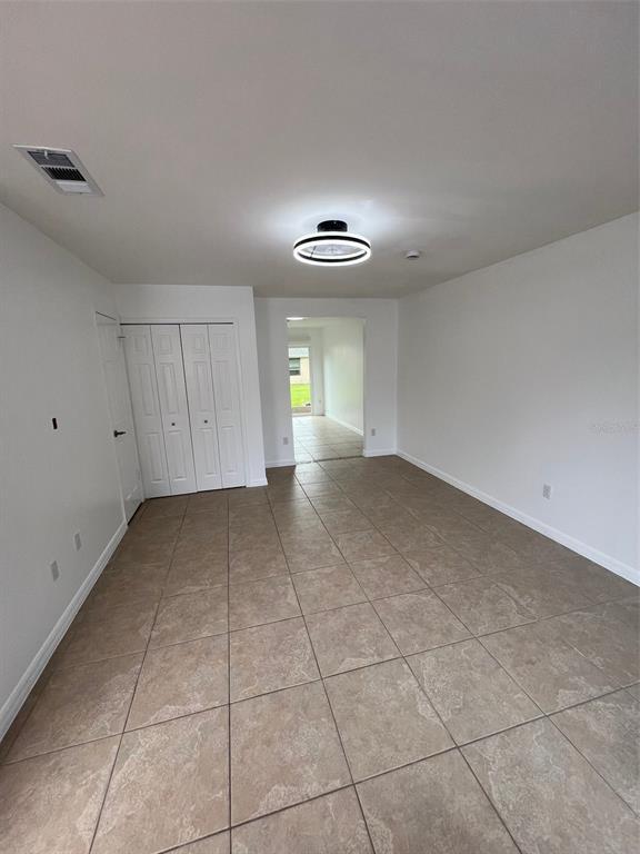 Building Photo - 613 Casa Pk B Ct