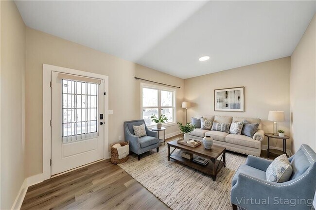 Building Photo - 336 Nobleman Way