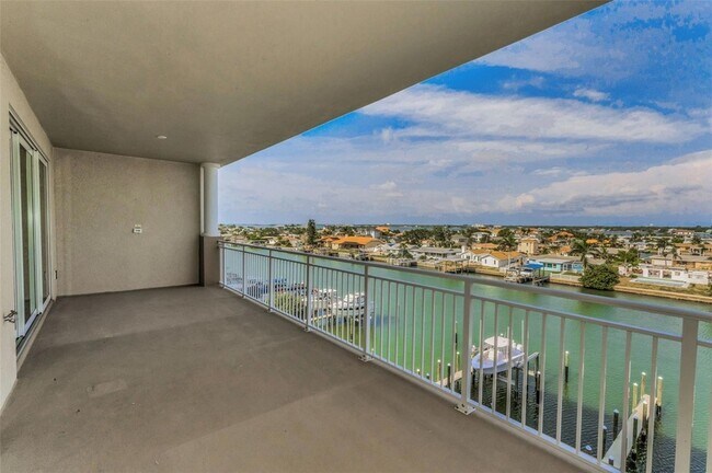Building Photo - 125 Island Way