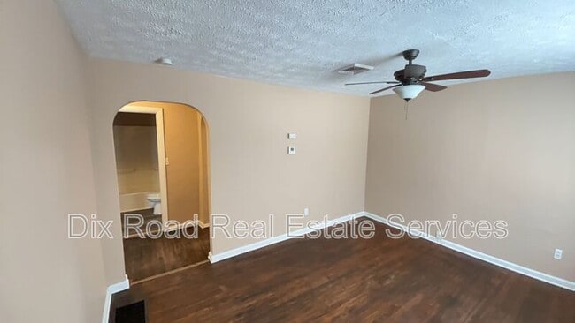 Building Photo - 3107 Judy Dr