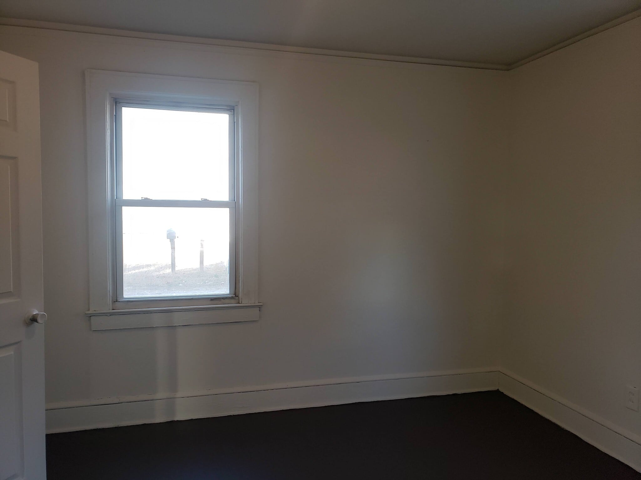 Building Photo - 415 S Texas Ave