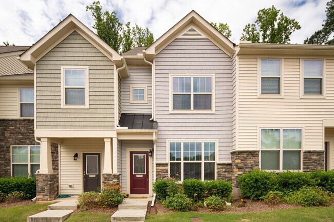 Primary Photo - 2 Bedroom, 2.5 Bath Townhome w/ Loft and S...