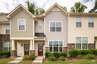Building Photo - 2 Bedroom, 2.5 Bath Townhome w/ Loft and S...