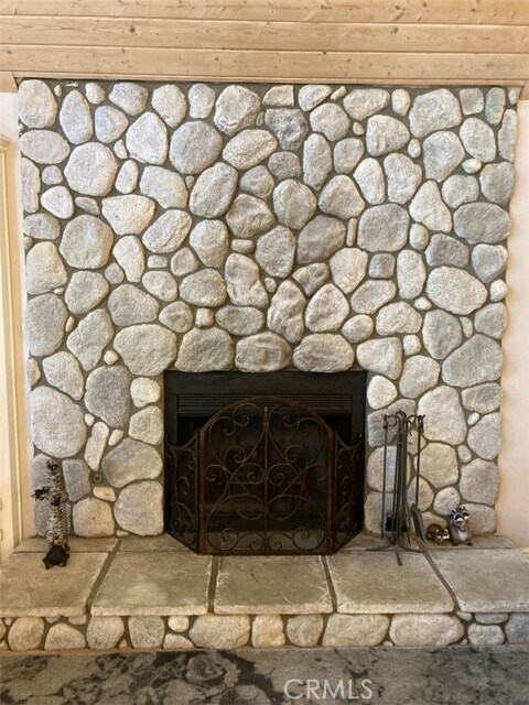 Building Photo - 1050 Carousel Rd