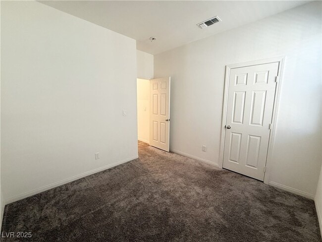 Building Photo - 8011 Cavazzo Ave