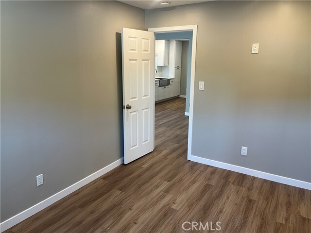 Building Photo - 9335 Chimney Rock Ln