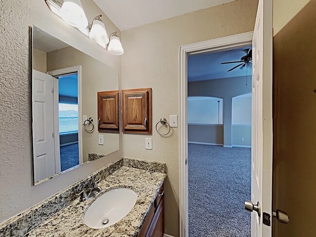 Building Photo - 1110 Ginger Trail