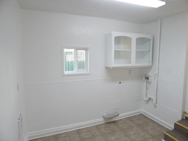 Building Photo - 2Bd/1Ba Single Story Home - Available Soon!