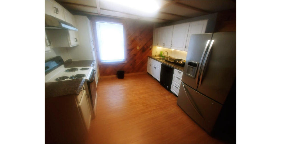 Building Photo - 1025 Stillwater Ave