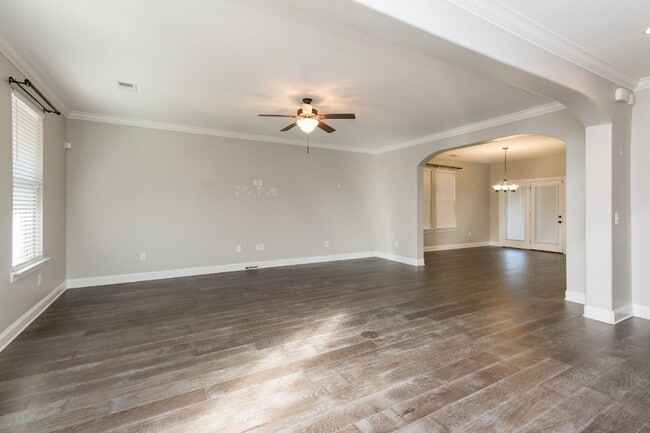 Building Photo - 318 Cornelius Wy