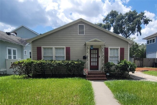 Primary Photo - 226 Harvard St