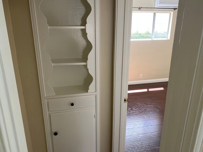 Small hallway to the bedroom - 11280 Morrison St
