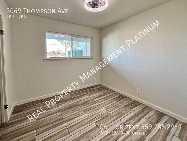 Building Photo - $2,250 Thompson & Floral, $300 Move in bon...