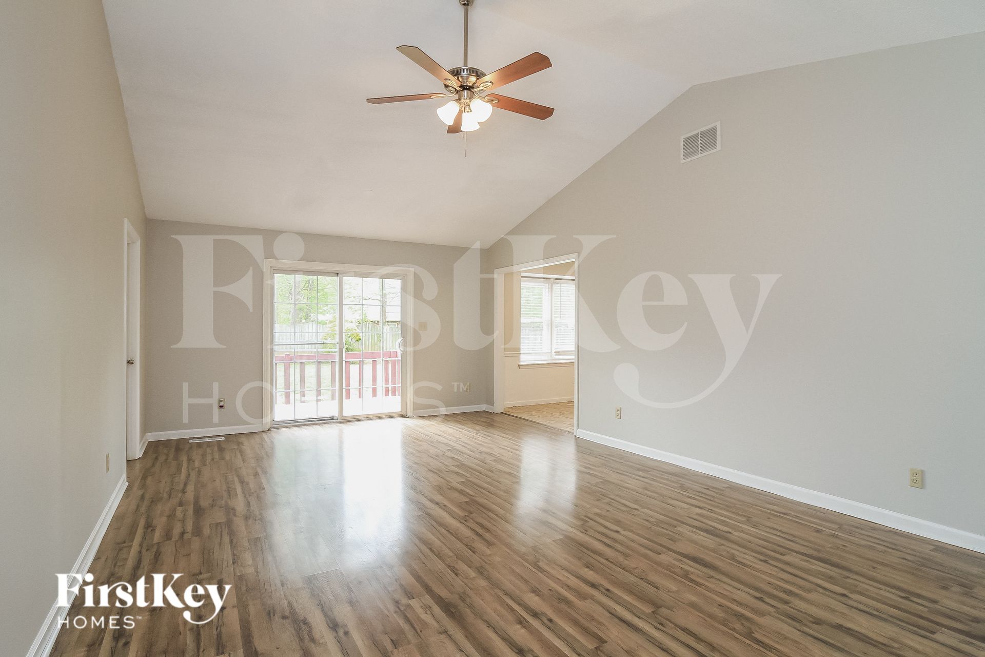 Building Photo - 324 Century Blvd